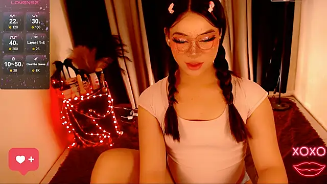 Snapshot of IamRaeganDolls69 chatting on October 12, 6:40 pm IamRaeganDolls69 online show from October 12, 6:40 pm