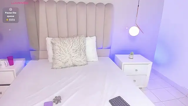 Dani rosse  online show from November 21, 1:21 pm