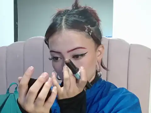 Evanss lx online show from April 20, 6:31 pm