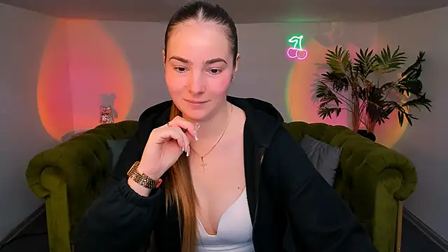 rad rebel  online show from October 4, 9:07 am