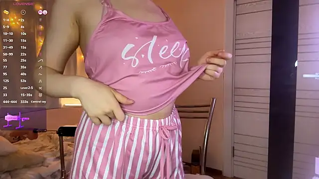 MaryjaneSpider online show from December 19, 3:41 pm