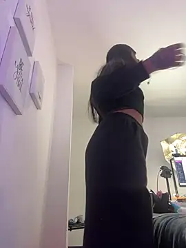 Snapshot of Aleja_ruizz chatting on October 30, 6:48 am Aleja ruizz online show from October 30, 6:48 am