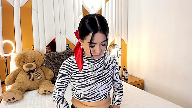 Snapshot of ValeriaPrado chatting on October 27, 11:31 pm ValeriaPrado online show from October 27, 11:31 pm