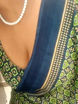 tami lavanya online show from October 21, 5:19 am