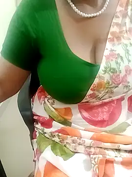 tami lavanya online show from December 15, 5:17 pm