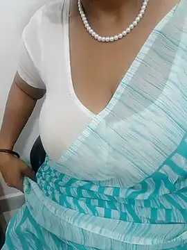 tami lavanya online show from April 11, 1:26 pm