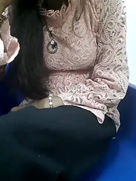Snapshot of Aarti-kumri chatting on October 8, 5:16 am Aarti-kumri online show from October 8, 5:16 am