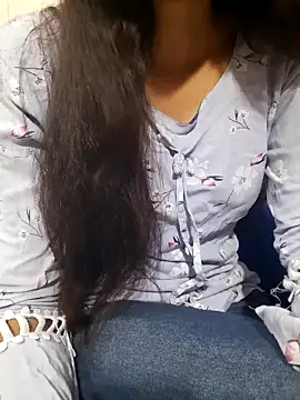 Snapshot of Aarti-kumri chatting on November 3, 5:25 pm Aarti-kumri online show from November 3, 5:25 pm