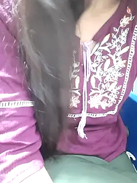 Snapshot of Aarti-kumri chatting on November 6, 3:24 pm Aarti-kumri online show from November 6, 3:24 pm