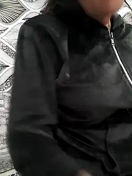 Snapshot of Aarti-kumri chatting on November 14, 6:06 pm Aarti-kumri online show from November 14, 6:06 pm