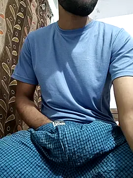 Snapshot of mayur_raaje chatting on October 23, 5:12 pm mayur raaje online show from October 23, 5:12 pm