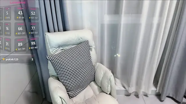 Snapshot of w_qingqing chatting on September 14, 3:00 pm w qingqing online show from September 14, 3:00 pm