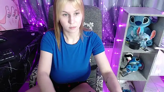 RoyAngela online show from February 4, 3:45 am