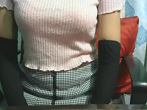 sheetal-sheetal95 online show from November 9, 5:00 pm