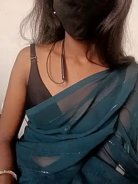 Snapshot of kavya-telugu84 chatting on November 13, 6:23 am kavya-telugu84 online show from November 13, 6:23 am