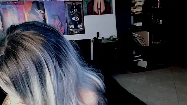 nathaly wild online show from October 4, 9:57 pm