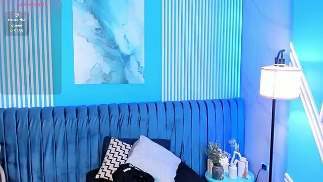 ariannaliss online show from February 14, 4:04 pm