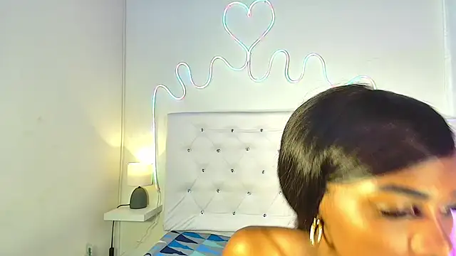 tatixxxvega online show from September 17, 1:13 pm