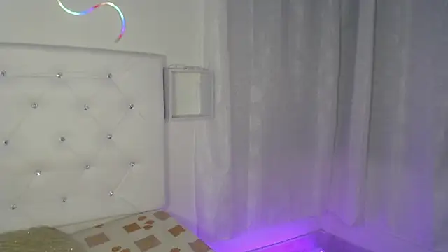 tatixxxvega online show from October 3, 1:41 pm