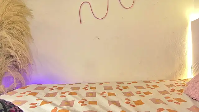 tatixxxvega online show from November 11, 1:22 pm