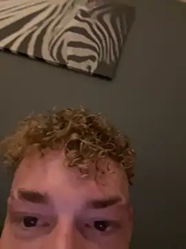 hottyFcup online show from November 3, 8:32 pm