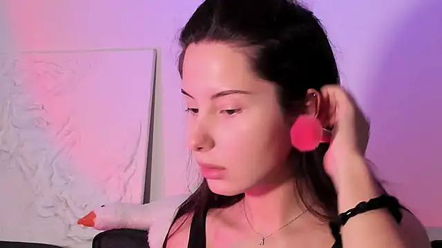 emma craftt online show from September 14, 11:42 am