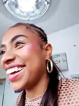 Snapshot of keeyla_stone chatting on October 11, 8:51 pm keeyla stone online show from October 11, 8:51 pm