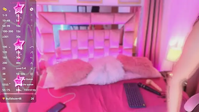 Sophie stars online show from November 17, 6:08 am