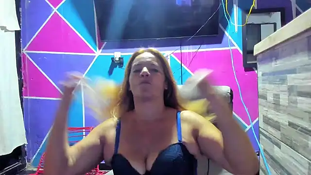 Snapshot of rubi_49 chatting on September 10, 3:50 am rubi 49 online show from September 10, 3:50 am