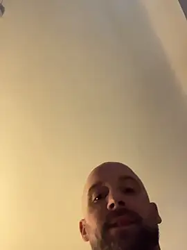 Mrbenm online show from October 27, 7:56 am