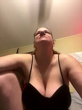 jessiialex143 online show from January 18, 7:56 am