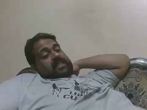 elpoop7305 online show from November 12, 11:36 pm