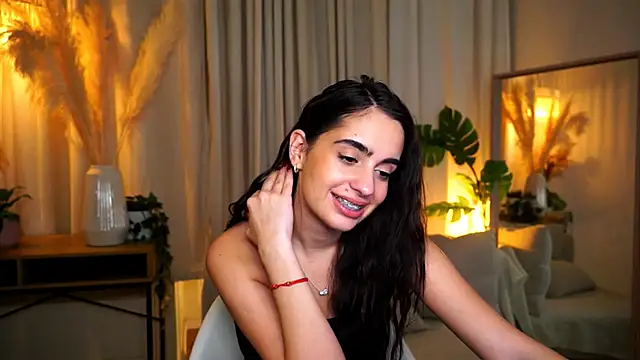 miilky wayy online show from October 27, 5:06 pm