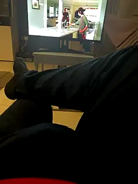 Snapshot of geilheit12 chatting on October 5, 1:04 am geilheit12 online show from October 5, 1:04 am