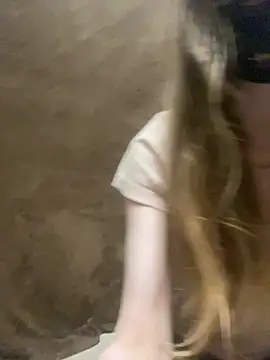 Snapshot of lovburger chatting on September 12, 8:42 pm lovburger online show from September 12, 8:42 pm