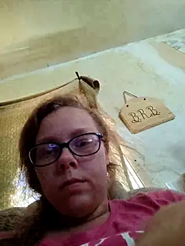 countrymomma online show from September 8, 5:01 pm