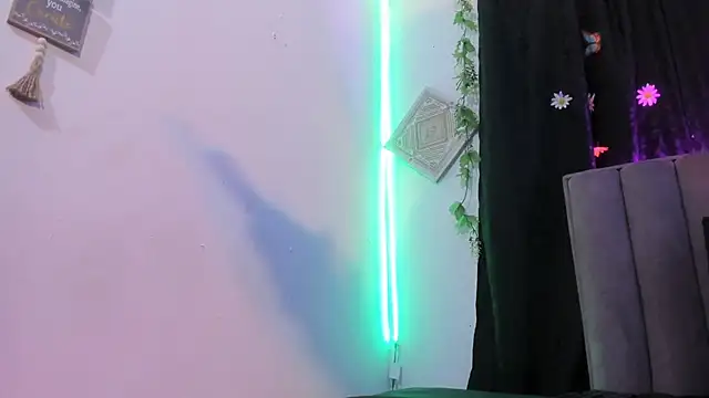 Snapshot of AkiraStone_ chatting on September 26, 12:53 pm AkiraStone online show from September 26, 12:53 pm