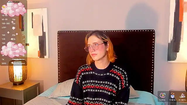 seraphine star online show from February 1, 11:09 am