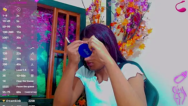 bayolet  online show from February 15, 11:19 am