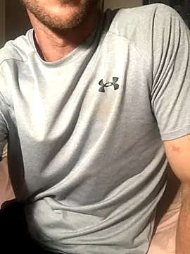 Snapshot of IsAparty chatting on September 10, 6:24 am IsAparty online show from September 10, 6:24 am