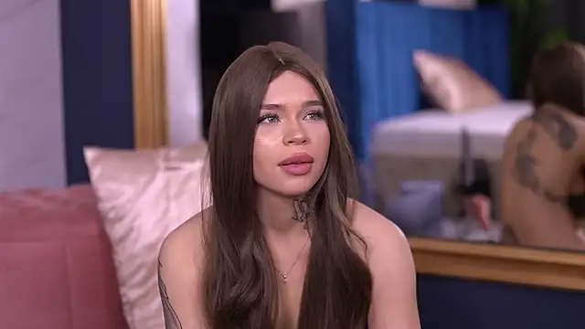 NickyBenz online show from March 8, 2:04 am