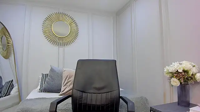 CharlotteBrownn  online show from November 26, 4:02 am