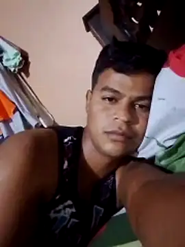 Snapshot of yomso chatting on December 3, 4:05 pm yomso online show from December 3, 4:05 pm