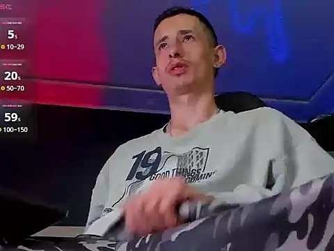 Snapshot of Damartinez27 chatting on November 30, 11:47 am Damartinez27 online show from November 30, 11:47 am