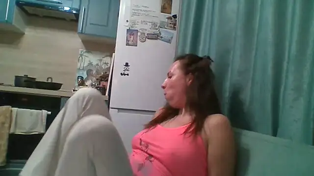 ALICAINWONDERLAND online show from April 18, 7:58 pm