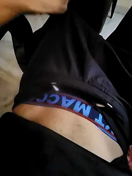 Snapshot of coupleyug chatting on September 24, 9:12 am coupleyug online show from September 24, 9:12 am