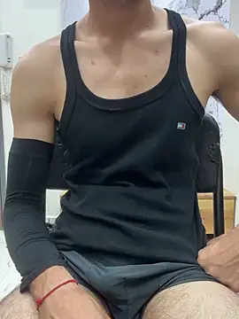 coupleyug online show from April 26, 5:43 pm