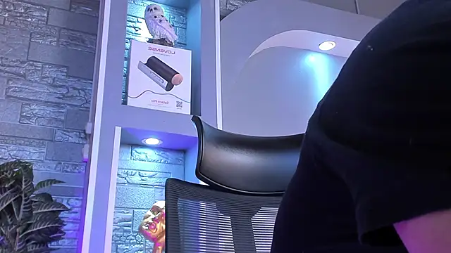 dominic de luca online show from February 11, 4:06 am