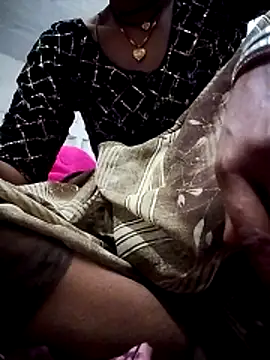 MISS-KAYA online show from April 8, 9:37 pm