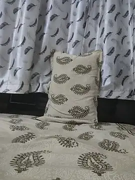 Snapshot of fckboy987 chatting on November 15, 7:43 pm fckboy987 online show from November 15, 7:43 pm